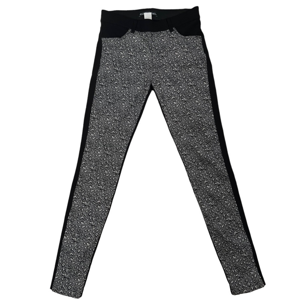 Equestrian Women’s Horse Riding Pants With Animal Print Size Small